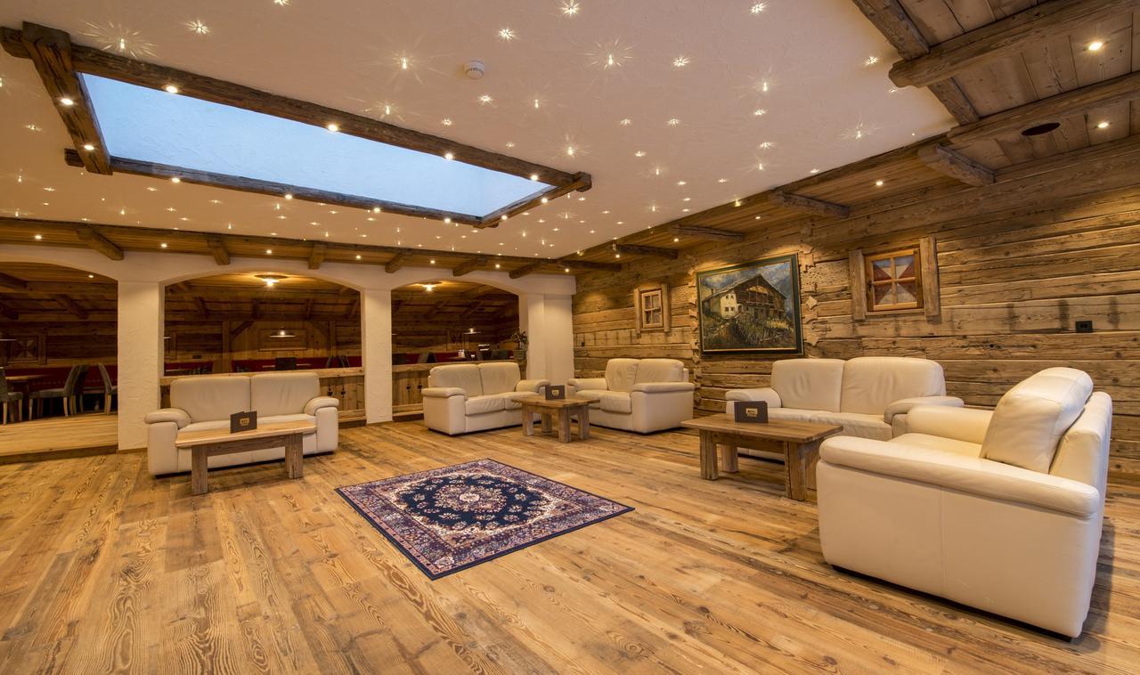 Alpenhotel Plaza Santa Cristina Val Gardena Экстерьер фото