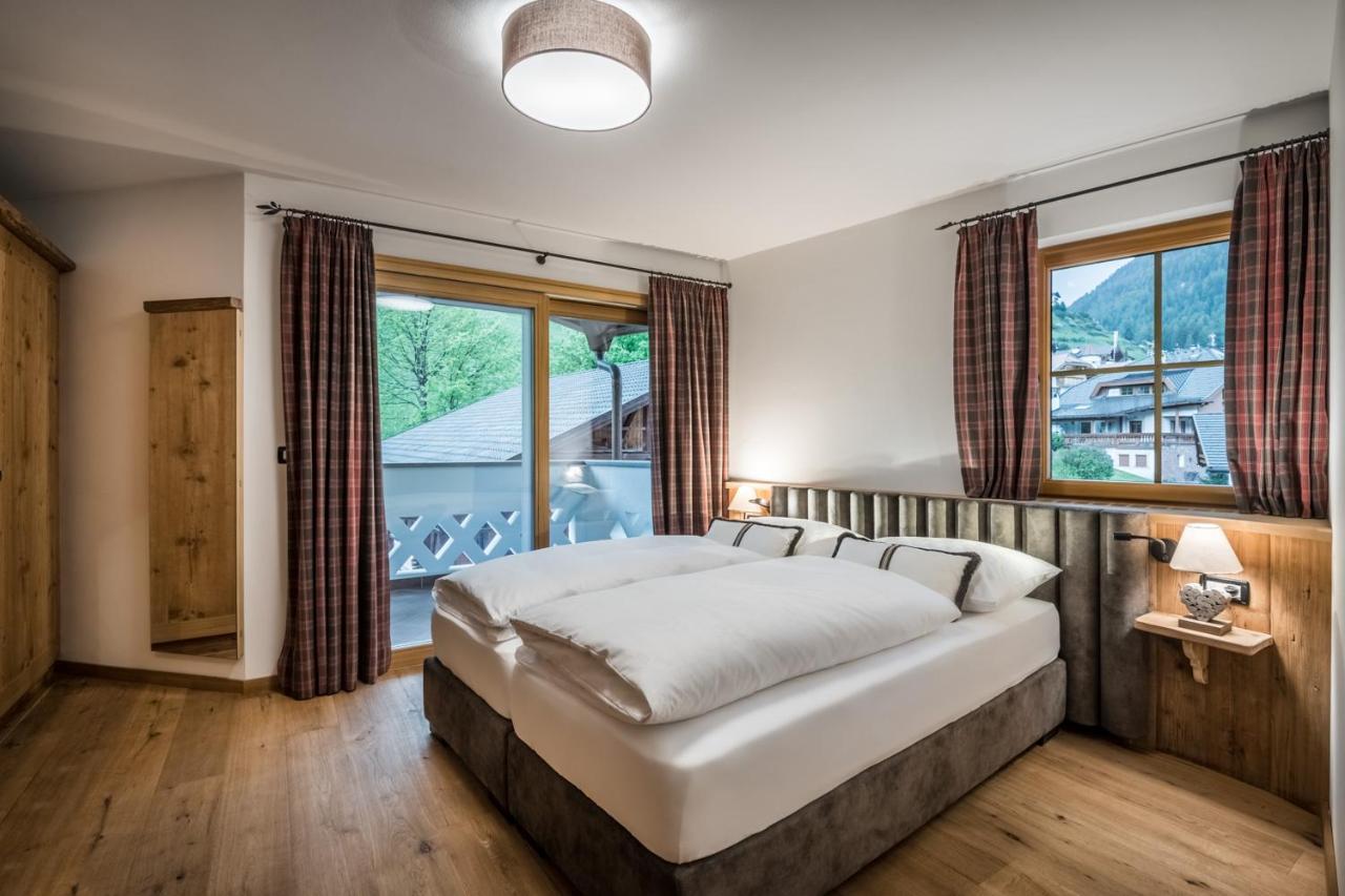 Alpenhotel Plaza Santa Cristina Val Gardena Экстерьер фото
